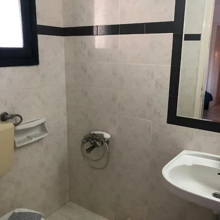 Renia Hotel apartamentowy Agia Pelagia
